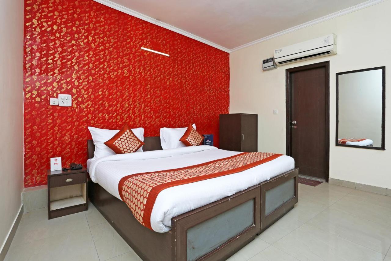 Hotel Aero Look à New Delhi Extérieur photo