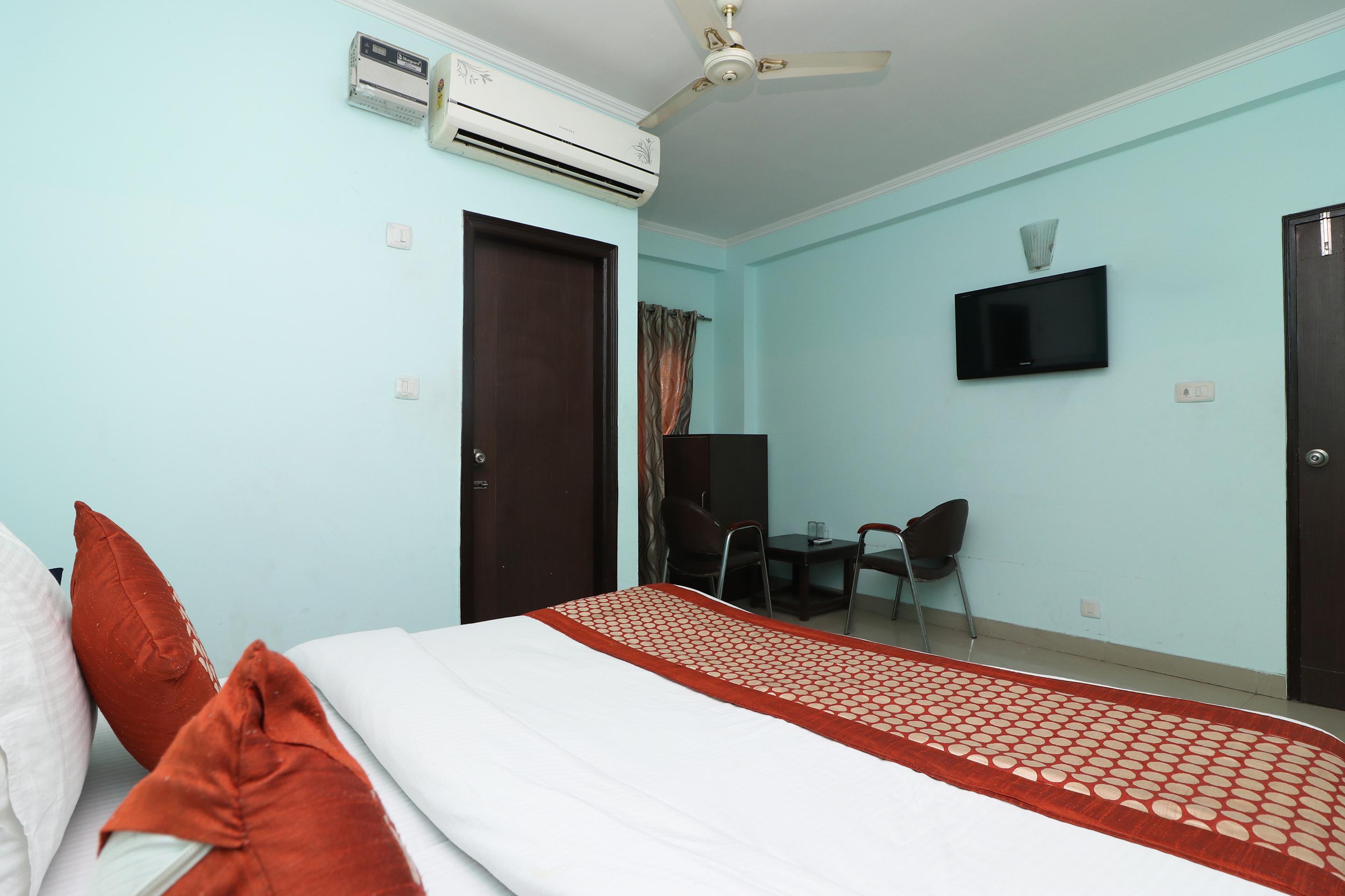 Hotel Aero Look à New Delhi Extérieur photo