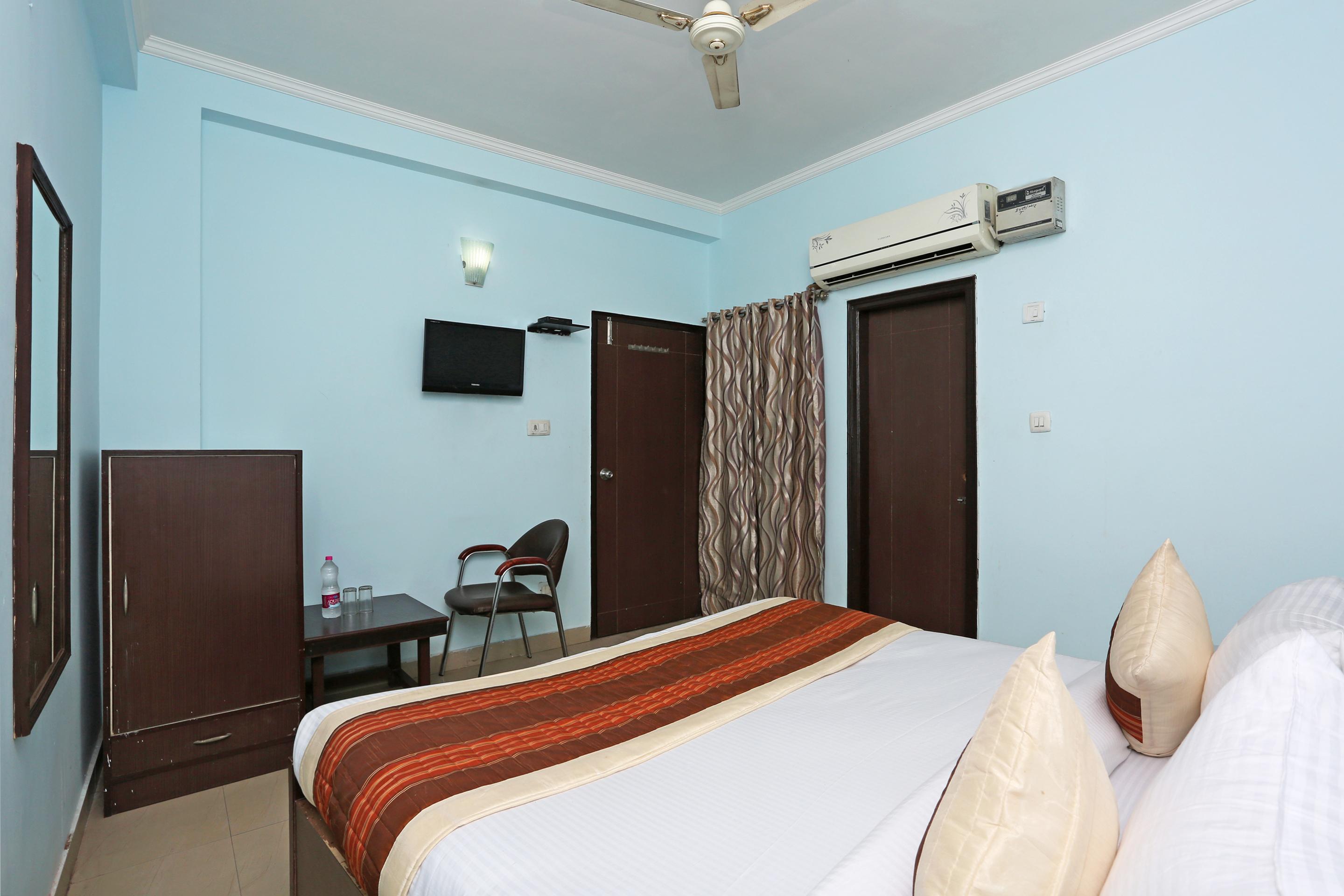 Hotel Aero Look à New Delhi Extérieur photo